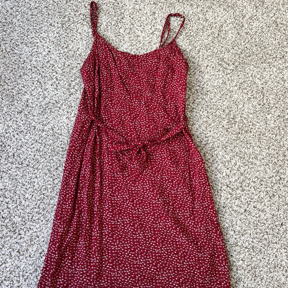 Women’s Red Floral Spaghetti Strap Dress